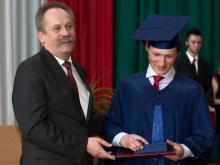 Uroczyste rozdanie świadectw uczniom klas III liceum