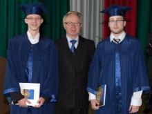 Uroczyste rozdanie świadectw uczniom klas III liceum