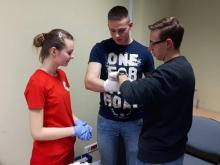 Członkowie GPP asystują przy szkoleniu studentów