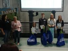 Grali w "Super Farmera"