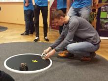 Zawody walk robotów kategorii miniSUMO