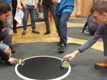 Zawody walk robotów kategorii miniSUMO